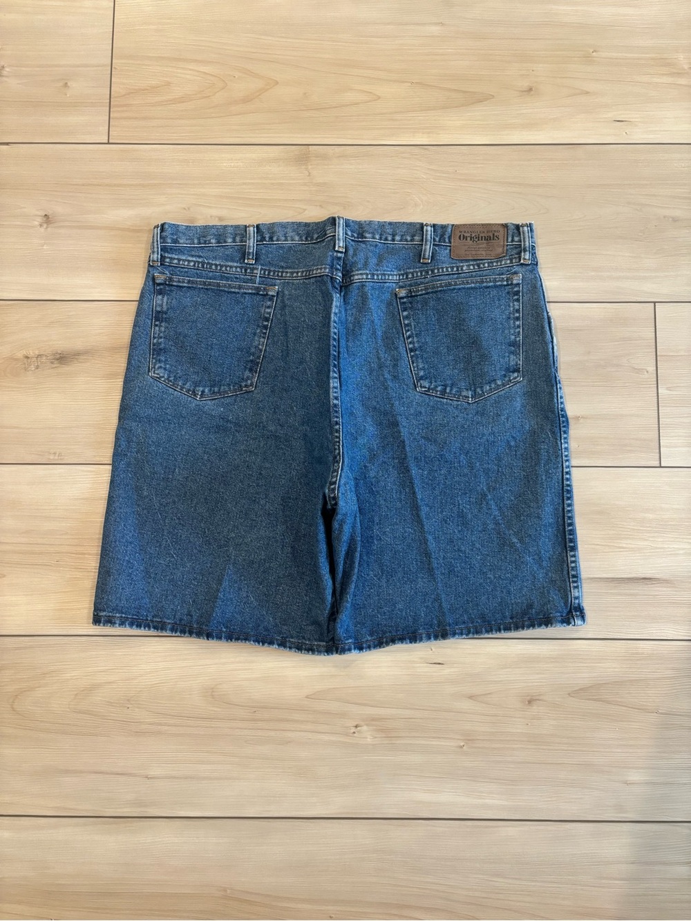 Wrangler Originals Baggy Y2K skater Men's Dark Blue Denim Jean Shorts
